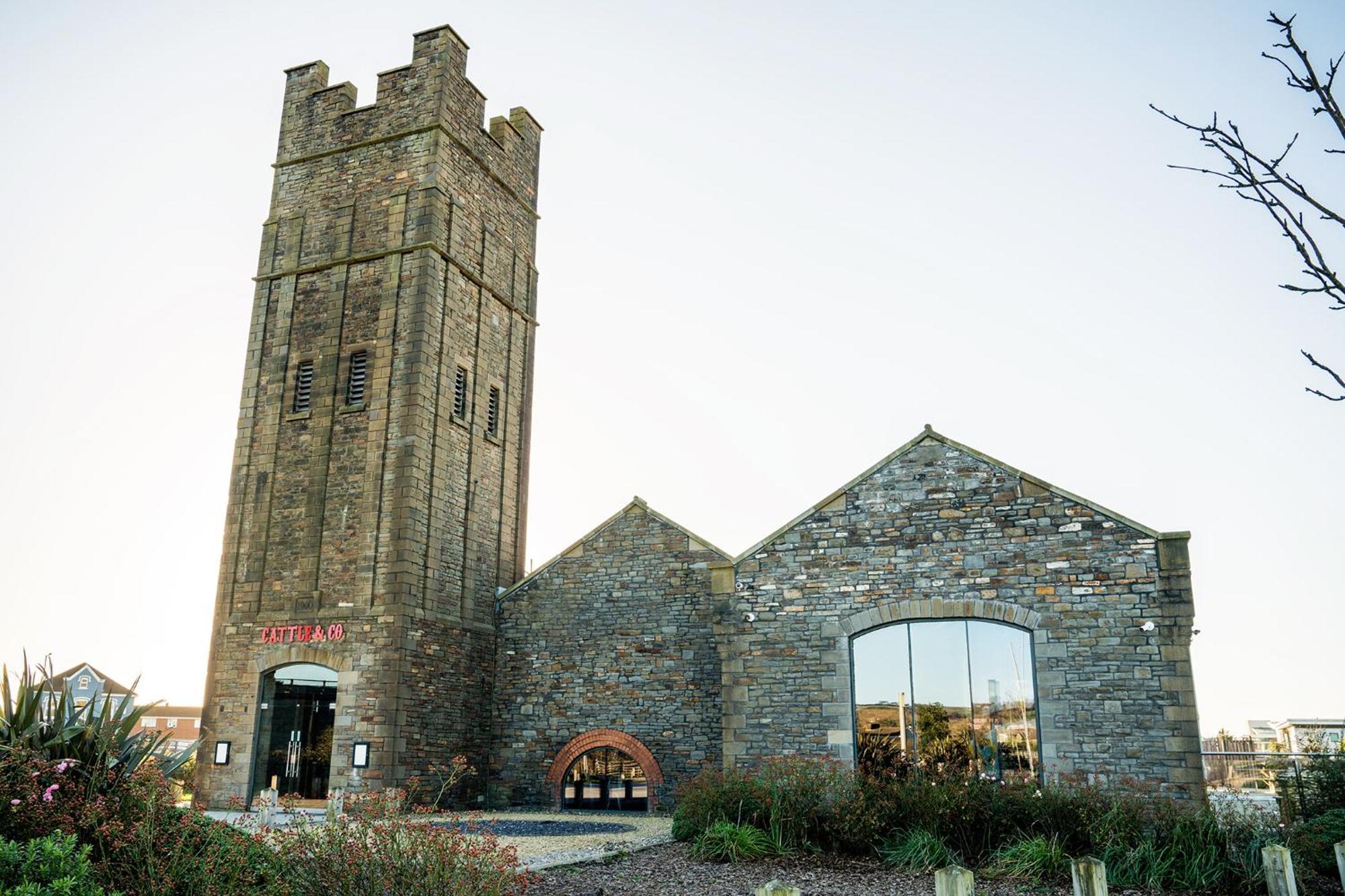 Stunning 2 Bed House Near Coastal Path/Lake/Beach Llanelli Exterior foto